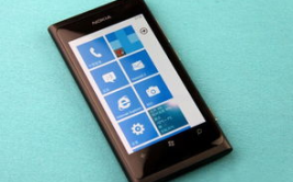 诺基亚lumia800价格,从巅峰到低谷的智能手机传奇